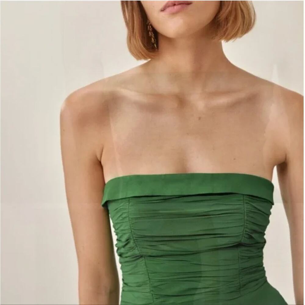 EUC $365 Reformation Lore Ruched Strapless Kelly Green Midi Dress - Picture 4 of 10
